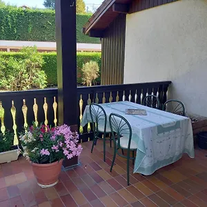  Appartement T2 Paisible Dans Un Cadre Arboree